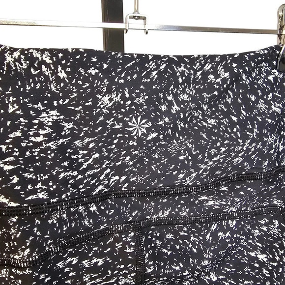 Athleta Womens Ultimate Stash 7/8 Tight Size  Small - Picture 8 of 8